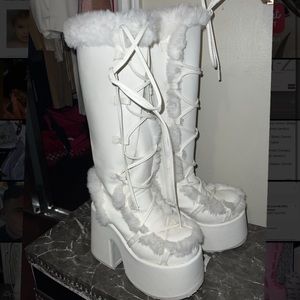 White Demonia Faux Fur